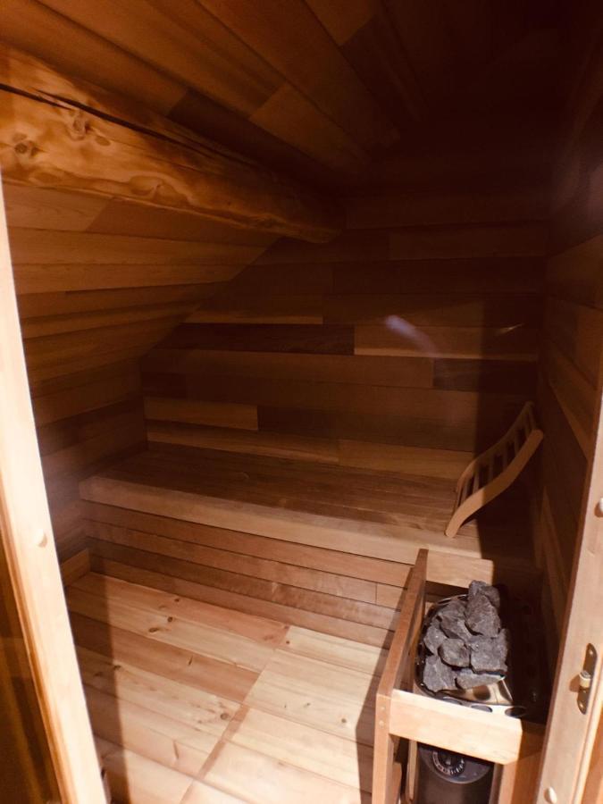 B&B Pegasus II - Chambre Familiale De Luxe Avec Sauna Privatif Vielsalm Bagian luar foto
